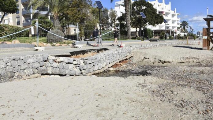 Ses Figueretes and Platja d’en Bossa: damage, mosquitoes and bad smells one month after the dana in Ibiza