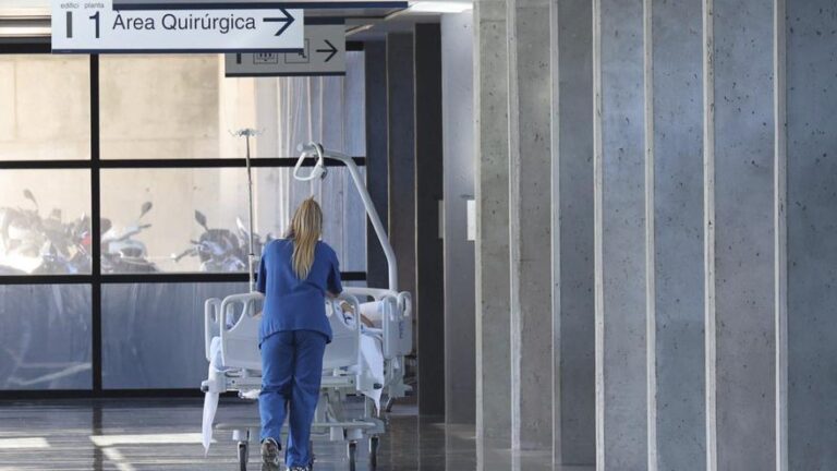 More than 20 heads of service at Ibiza Hospital warn of a “crisis situation”