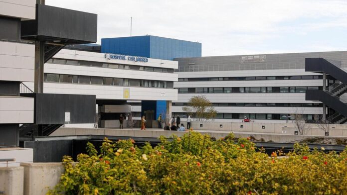 6aa726b1-64c0-4e3e-a523-727c8f920acc_16-9-discover-aspect-ratio_default_0_x1046y909.jpg Ibiza hospital studies to improve wall safety after tragic death