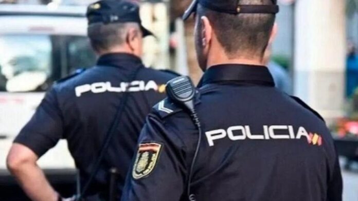 Two houses used for undercover prostitution in Sant Antoni dismantled