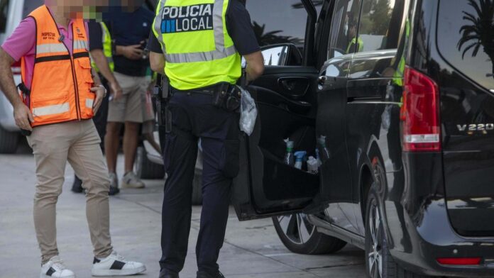 Elite Corsaris Ibiza: “The fight against intrusion has started well, but we must increase the pressure against pirate cabs”