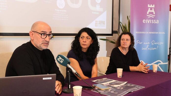 d3a1cf93-2d9b-4898-b610-327c6152a810_16-9-discover-aspect-ratio_default_0.jpg An urgent care team to help people living on the street in Ibiza