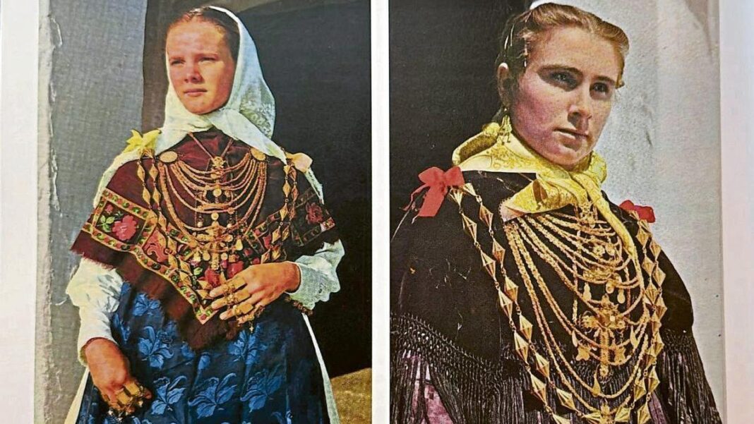 The journey between eras of Ibizan jewelry