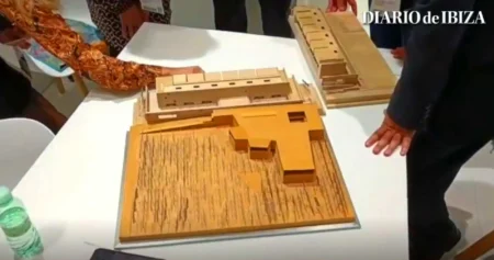 Ibiza at Fitur: Green light for 2nd phase of the Santa Eulària Palacio de Congresos