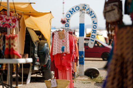 Discover these 3 winter flea markets in Ibiza where hidden treasures await