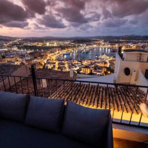 1742 Ibiza Restaurant