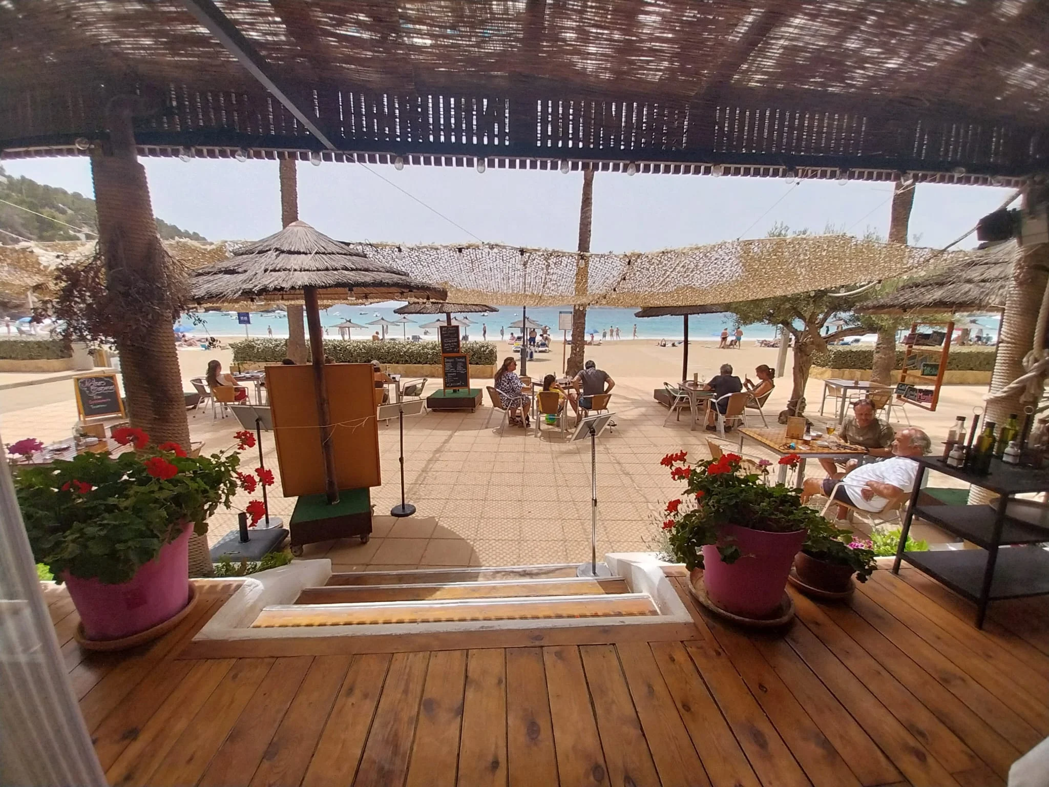 Discover the beauty of northern Ibiza and 5 restaurants that are open all year round