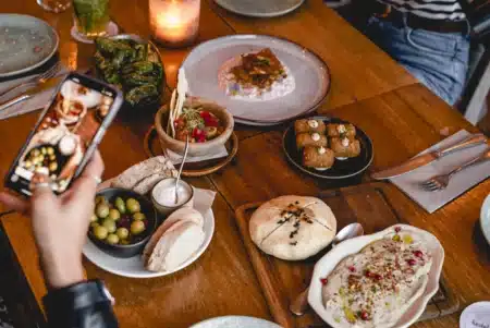 Where to eat in Sant Antoni all year round: 6 restaurants travellers should not miss on their Ibiza trip