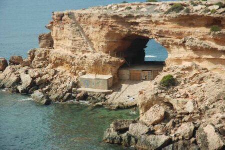 27-Year-Old Man Seriously Injured After Falling 17 Metres Into the Sea in Ibiza