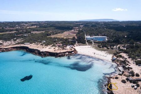 Sol Post restaurant in Cala Saona.
