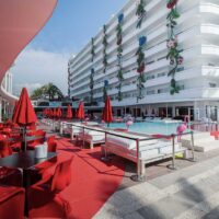 The Oysters & Caviar Bar