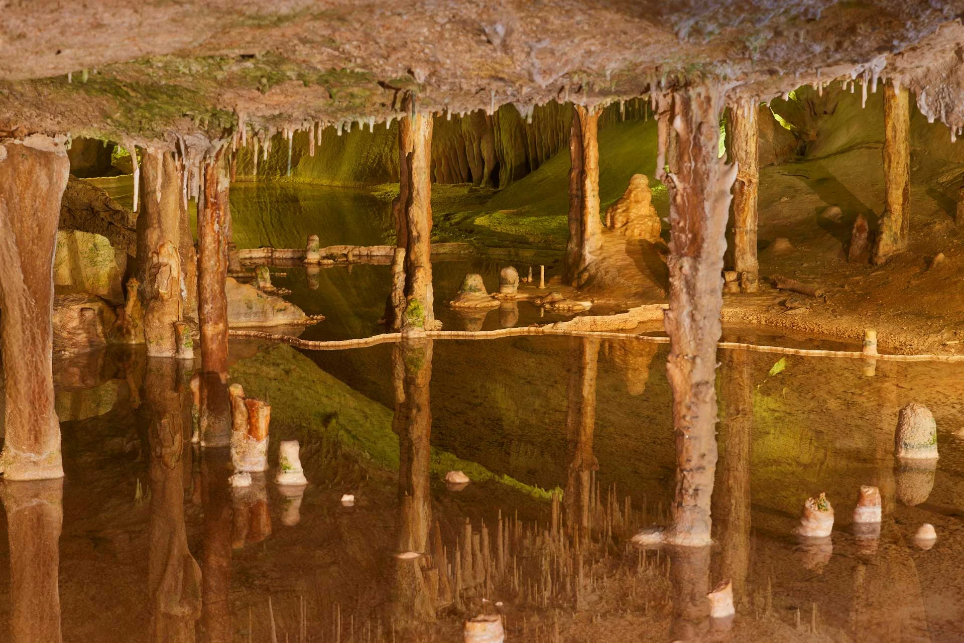 Can Marçà cave