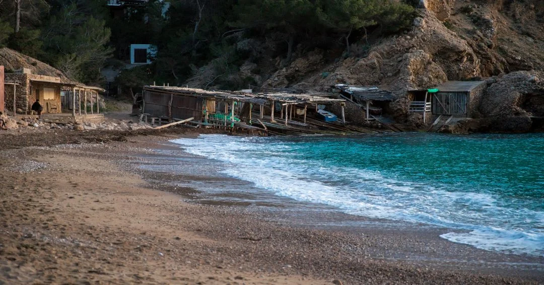 Benirràs is a great spot to sea the Lyrid Meteor shower