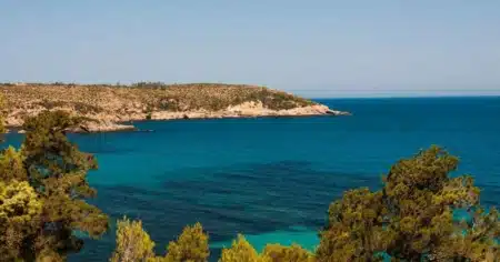 Discover the 7 scenic hiking routes of Sant Joan