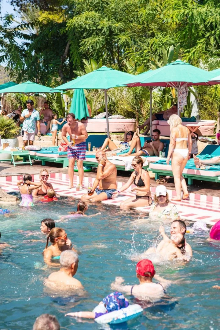 IMI Group: Bam-bu-ku