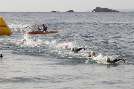 Ibiza T100 Triathlon: a world-class event for elite athletes and triathlon enthusiasts
