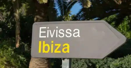 How early should you arrive at the Ibiza Airport? Here’s a guide with the answer and other important information