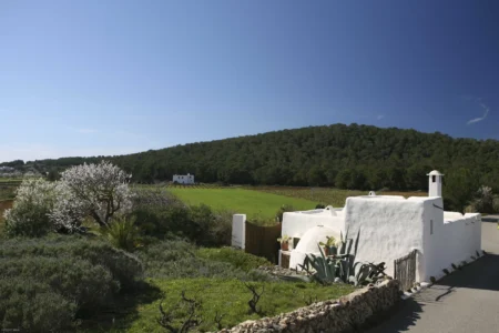 What is a ‘casa payesa’ in Ibiza?