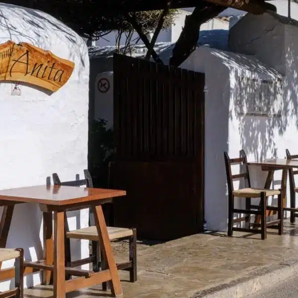 Bar anita Sant Carles Ibiza (1)