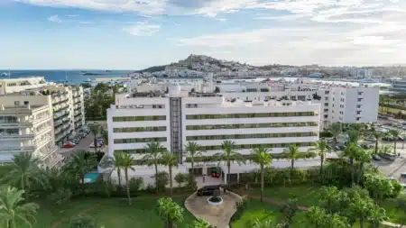 Why El Hotel Pacha is the best way to kick off 2025 in style