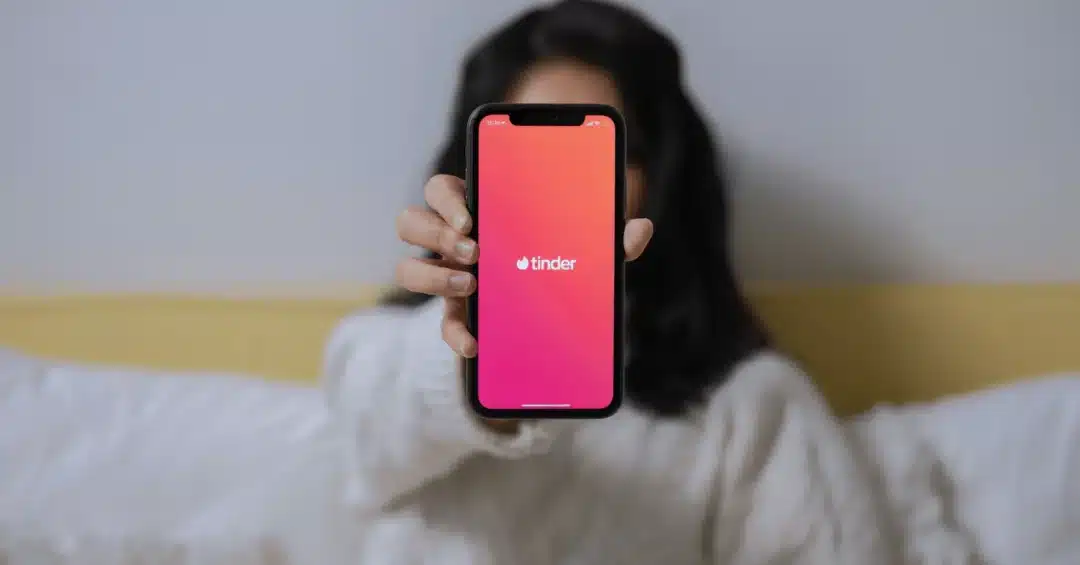 Tinder in Ibiza