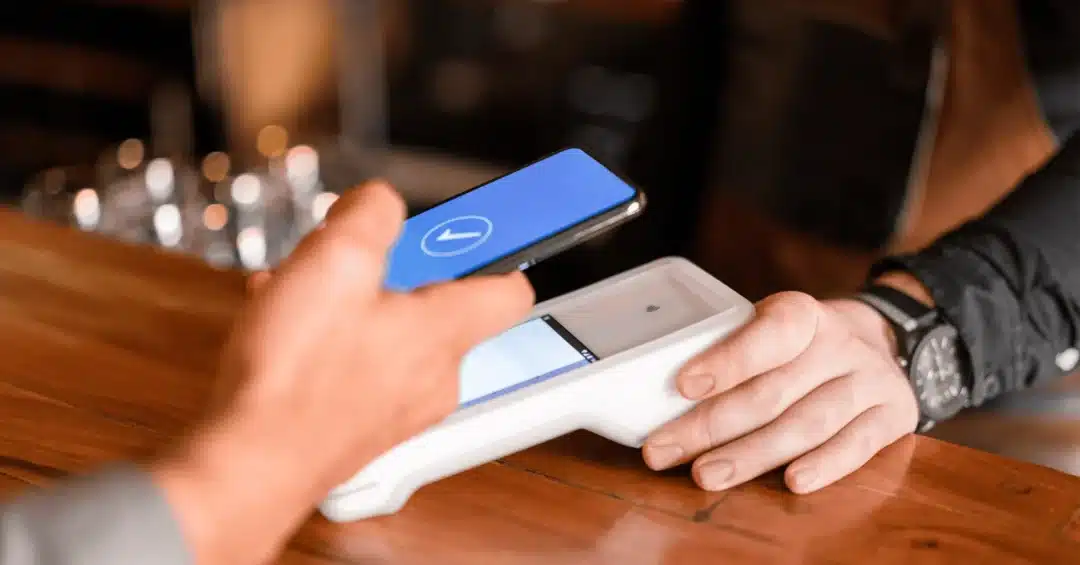 More and more bars in Ibiza are charging at the bar.