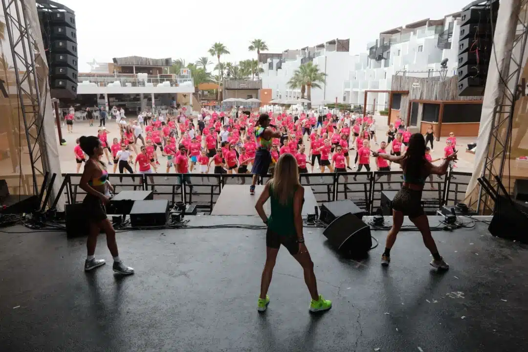 Zumba class at Hard Rock Hotel Ibiza fot the Global Wellness Day