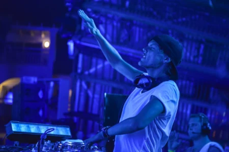 Avicii at Ushuaïa Ibiza (7)