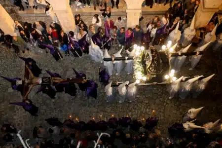 Discover the ancestral Easter traditions of Ibiza in 2025