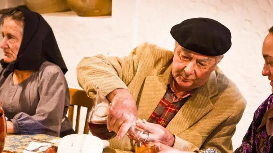 'Los crímenes del Día de Todos los Santos' film