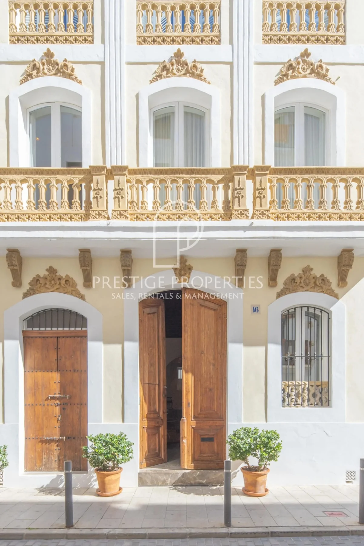 Orfeo Palace in Ibiza's Marina