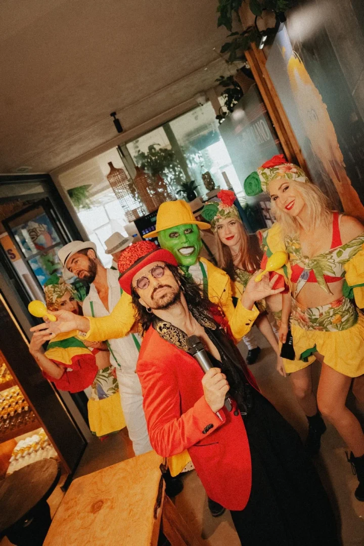 Sin Vergüenza at Zazú Ibiza
