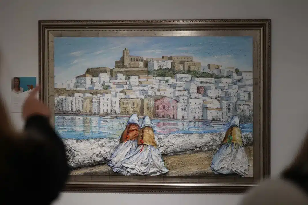 'Art de dones' exhibition at Sa Nostra Sala in Ibiza Town.