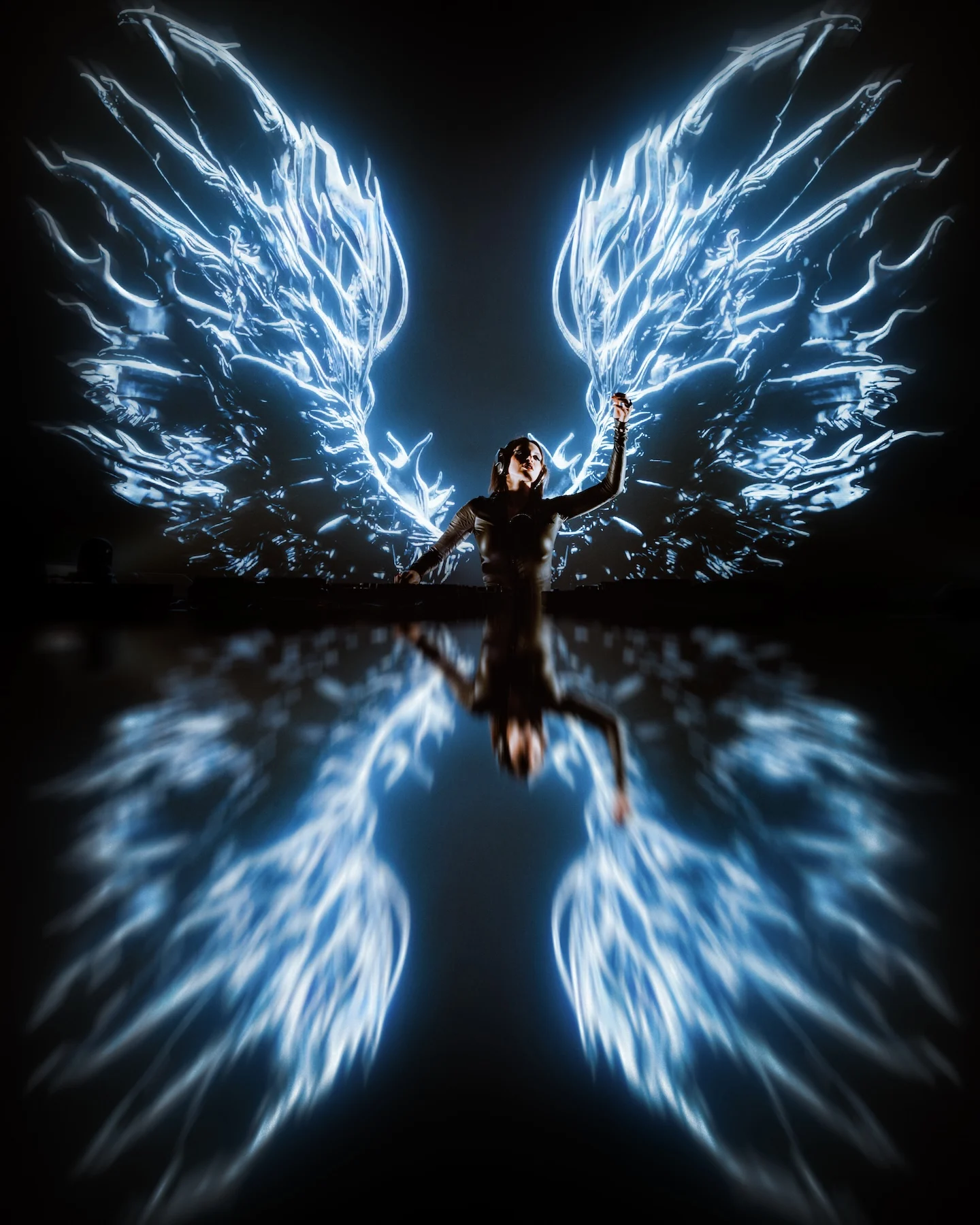 Sara Landry Eternalism at UNVRS Ibiza