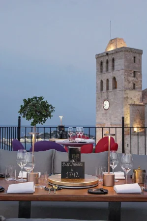 1742 Ibiza restaurant