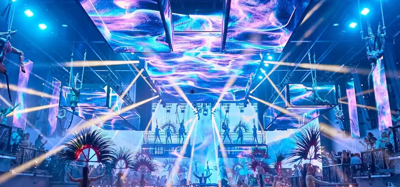 David Guetta Galactic Circus at UNVRS 4