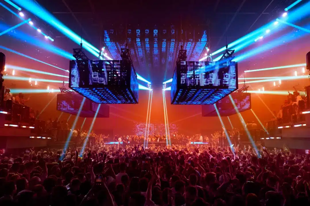 David Guetta Galactic Circus at UNVRS 4