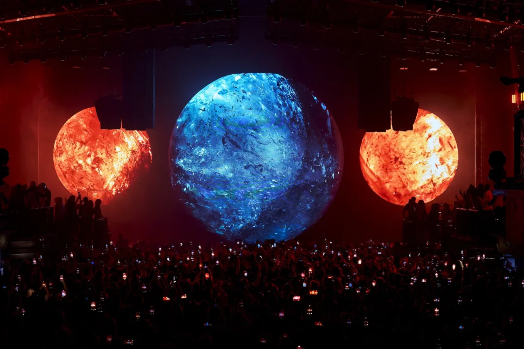 Eric Prydz at UNVRS 2