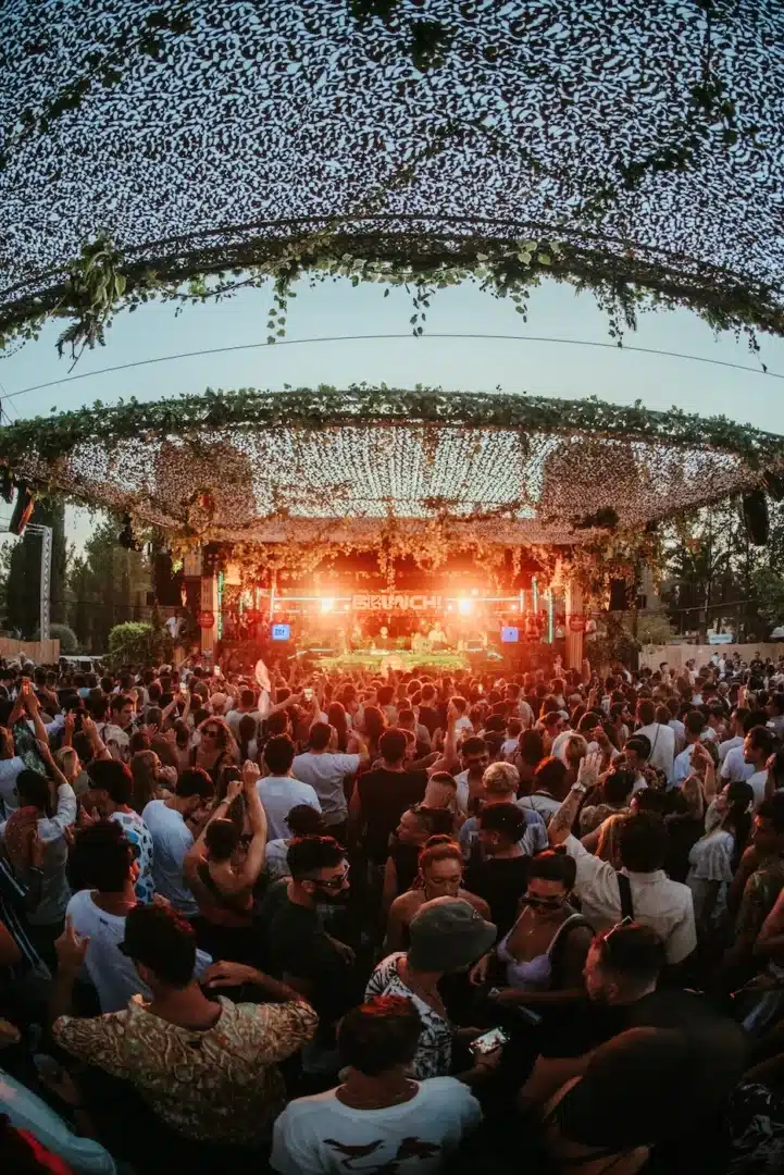 Electronic music event: Brunch electronik
