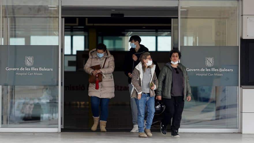 Masks are obligatory in health centers and optional in pharmacies and residences in Ibiza