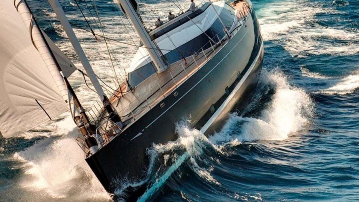 https://www.diariodeibiza.com/news/ibiza/kokomo-yacht-worlds-largest-asymmetrical-sail-spotted-ibiza/