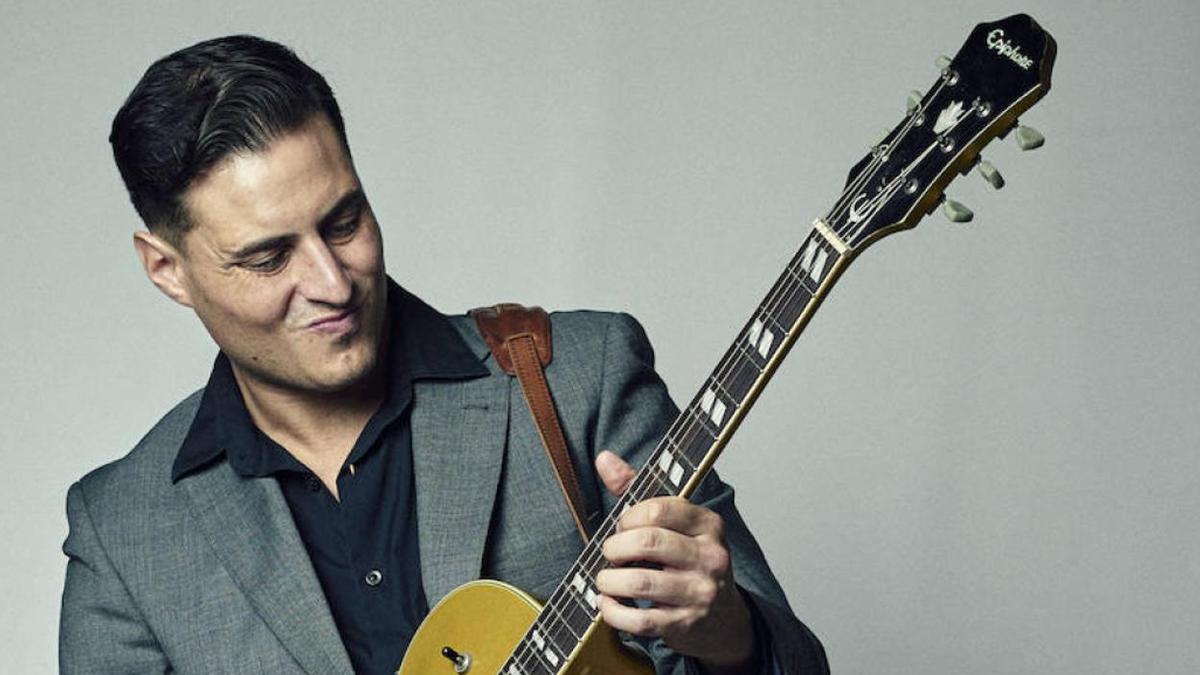 Martín Burguez actúa en el festival Guitarres de Formentera