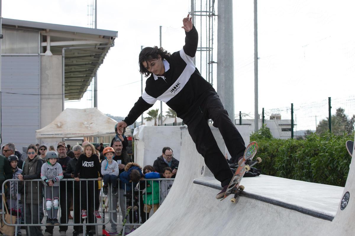 IBIZA CAN GUERXO SKATE PARC NUEVO ASOCIACIÓN DE SKATERS PITIUSOS. MONOPATÍN