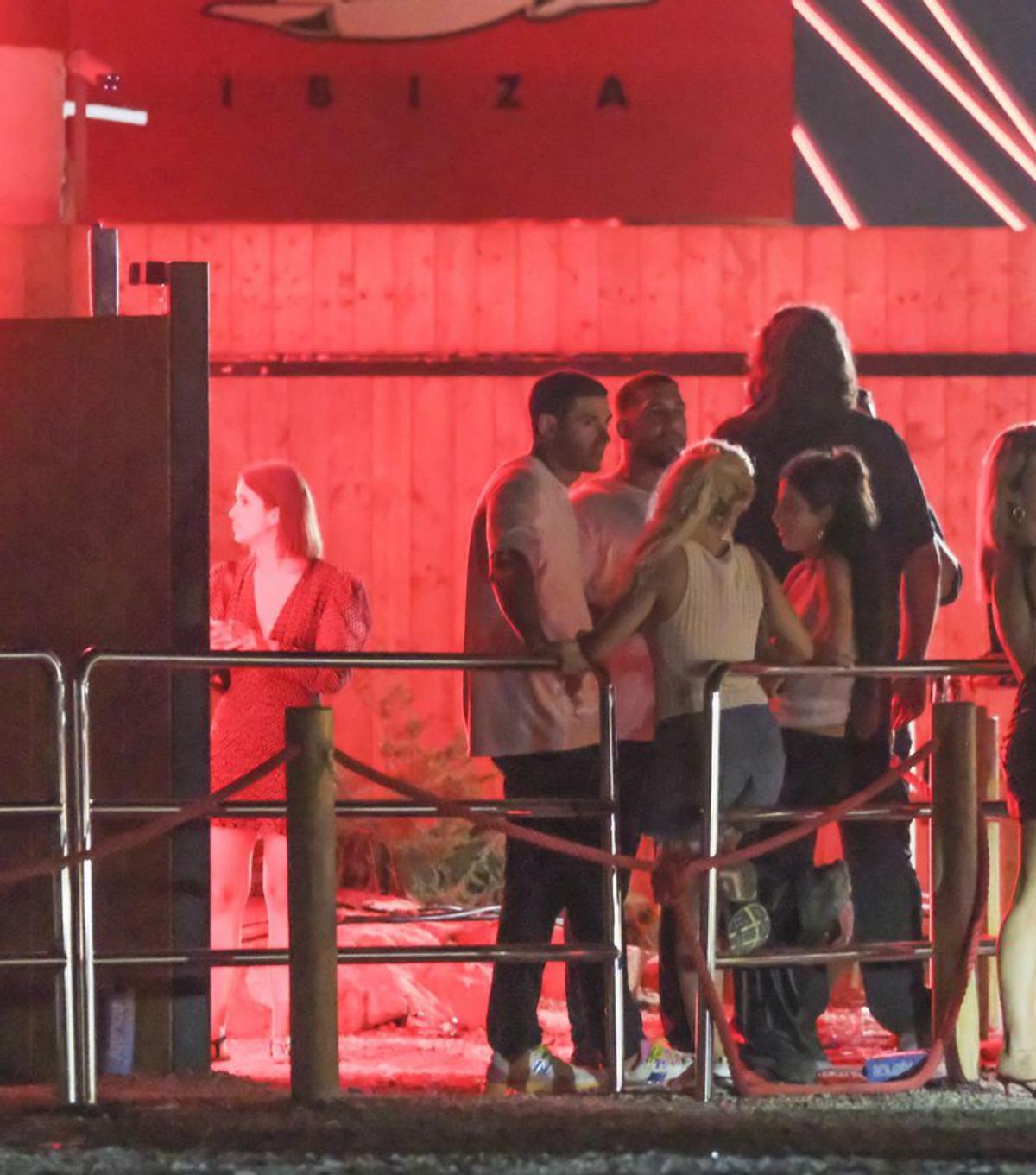 Camila Cabello, baile y pizza 