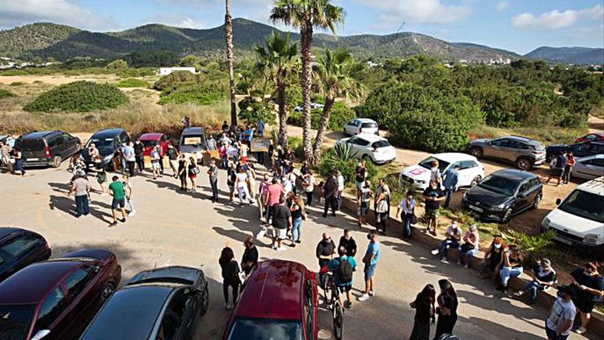 1000 photos, mostly taken from Ibizan eyes, to preserve the Balearic Sea