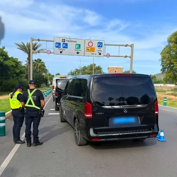 Two Ibiza Ride-Hailing Drivers Caught Transporting Passengers While Testing Positive for Cocaine