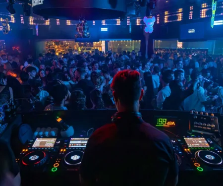 Lío Ibiza 2026: ‘Halftime Show’ Redefines the Island’s Dinner-Show and Nightlife Experience
