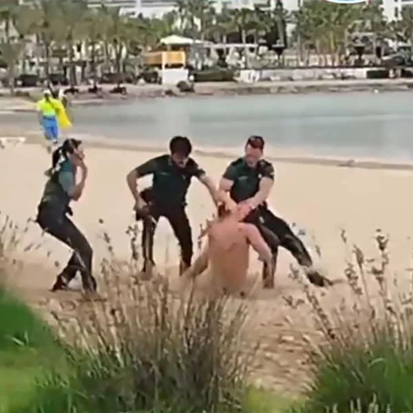 Naked Tourist Detained in Ibiza After Disturbance on Sant Antoni Seafront
