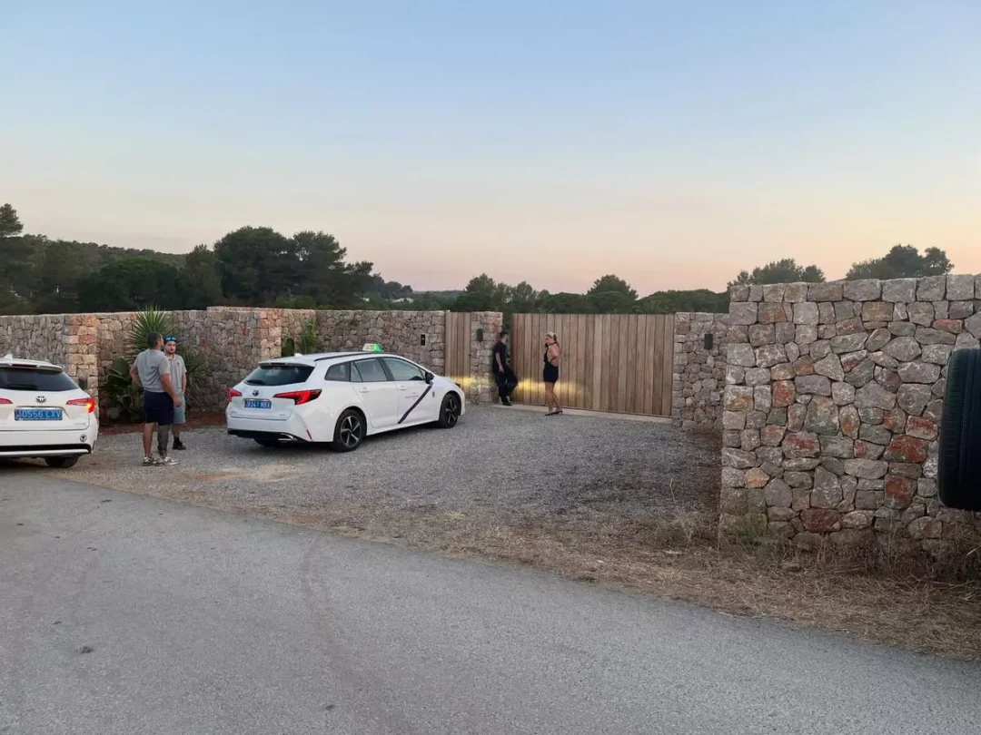 Images of the illegal macro party on a farm in Santa Gertrudis | DI