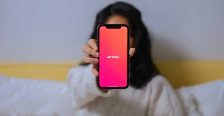 Tinder Launches in Ibiza with #MySafeSpace Campaign Focused on Consent, Safe Dating and Healthy Relationships